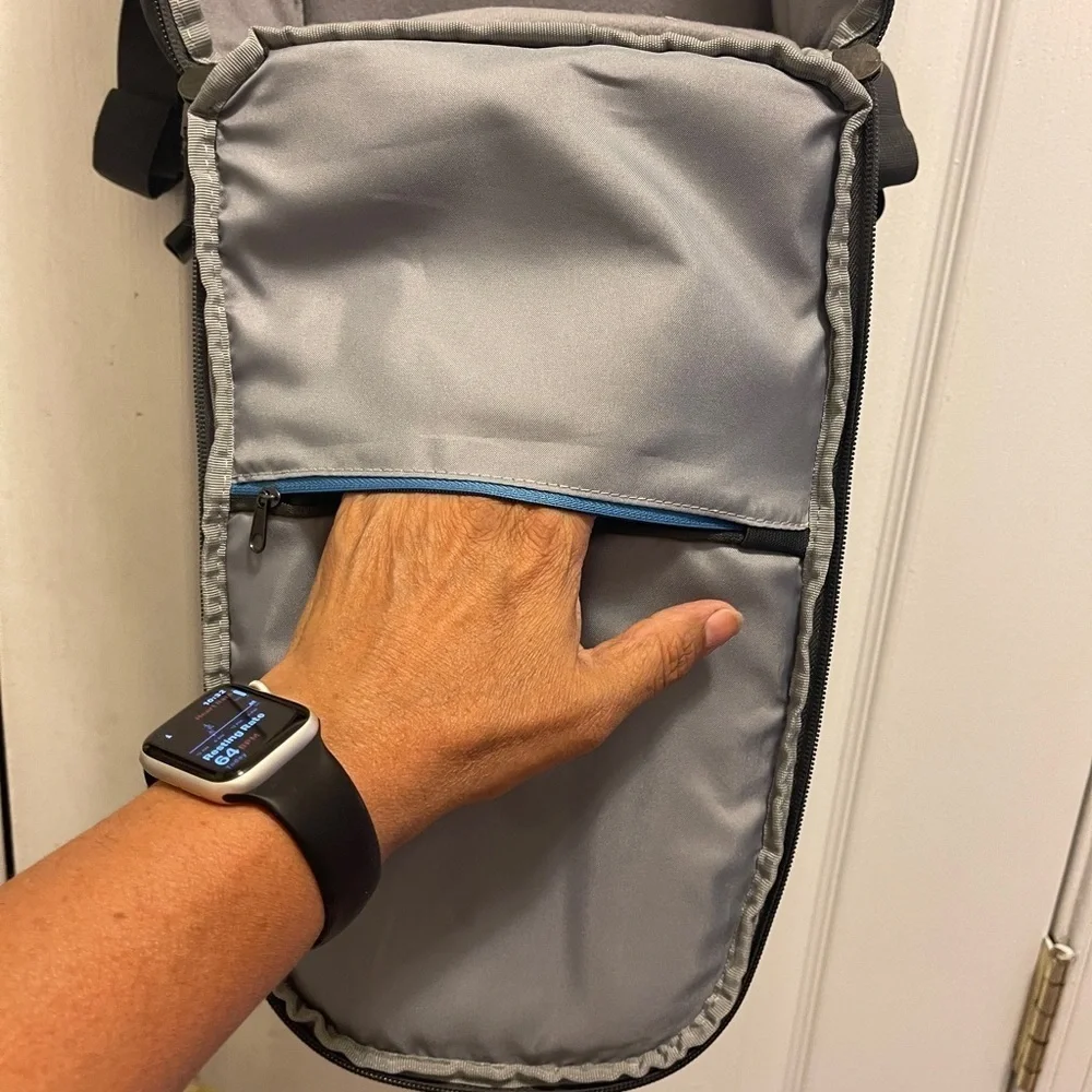 Case Logic Backpack for DSLR Camera and iPad, Gray, Open Box